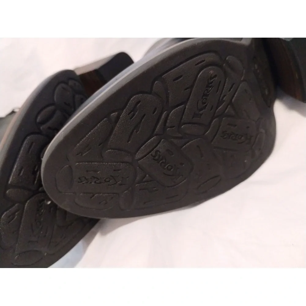 Korks Women's Hattie Round Toe Side Zip Ankle Bootie Size 7 Black Western‎